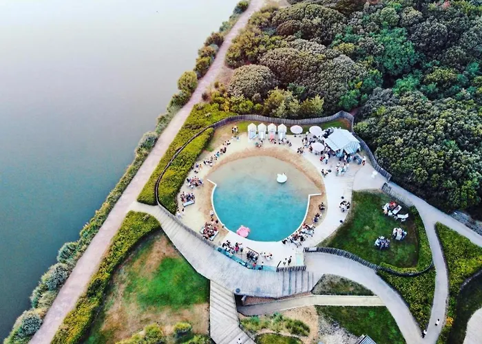 Cosy Avec Piscine Et Parking Proche - Fr-1-92-954 Apartman